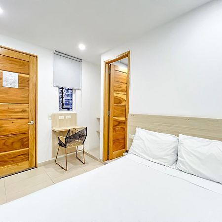Stanza Hotel มอนเตริอา ภายนอก รูปภาพ